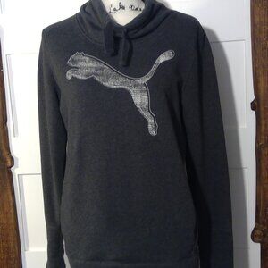 Puma Women's Grey Sweatshirt (Size Medium) Oversized and Flowy